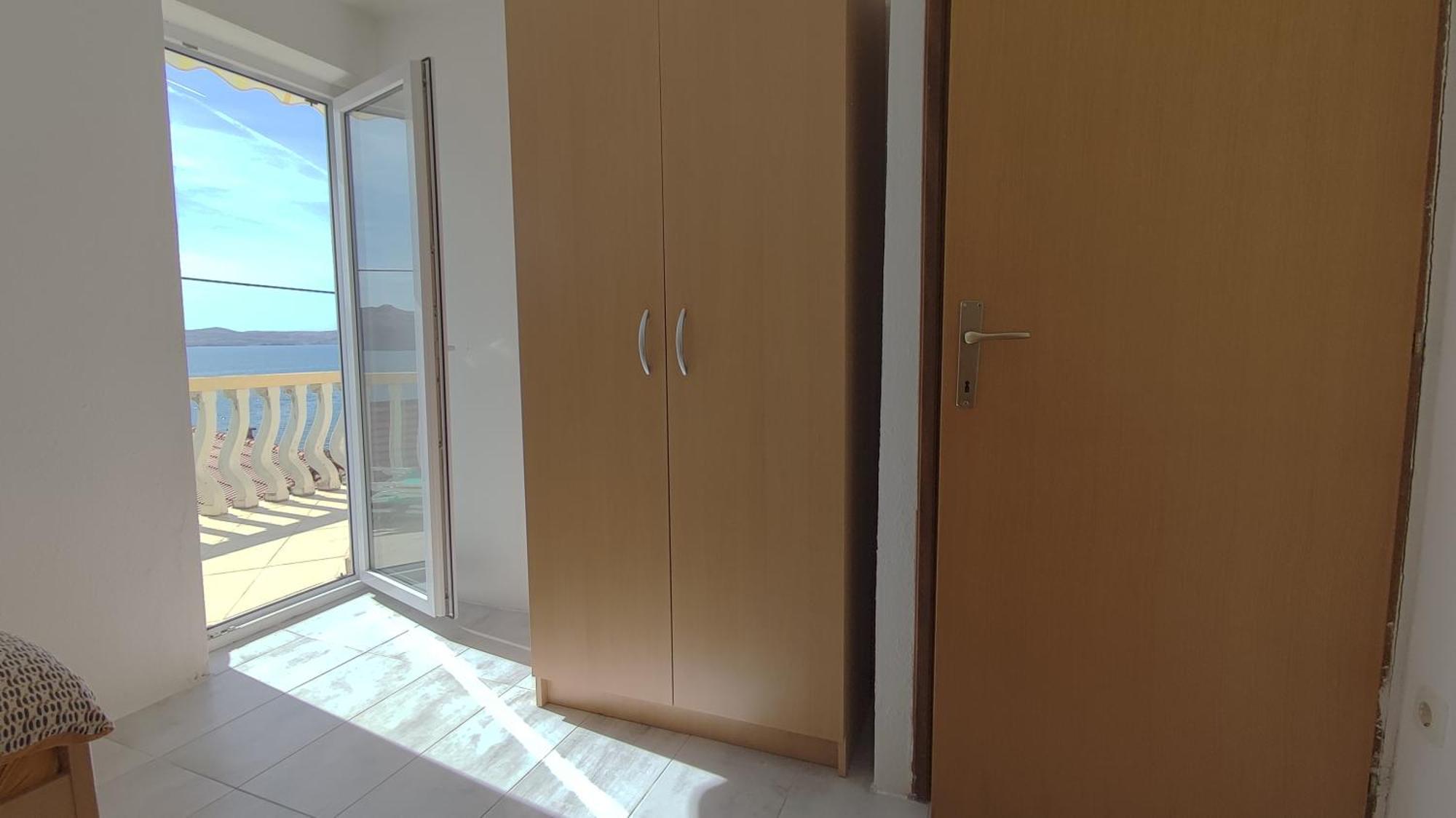 Apartman Tea Karlobag Ngoại thất bức ảnh